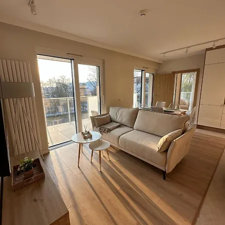 4Summer Golden Dune - Parking, Przestronne Mieszkanie 50M2, Caly Apartament Do Dyspozycji, Duzy Taras Z Pieknym Zachodem Slonca Parkplatz, Geraeumige Wohnung Mit 50 M2, Ganzes Apartment Zur Verfuegung, Grosse Terrasse Mit Wunderschoenem Sonnenunterga Kolobrzeg Exterior photo