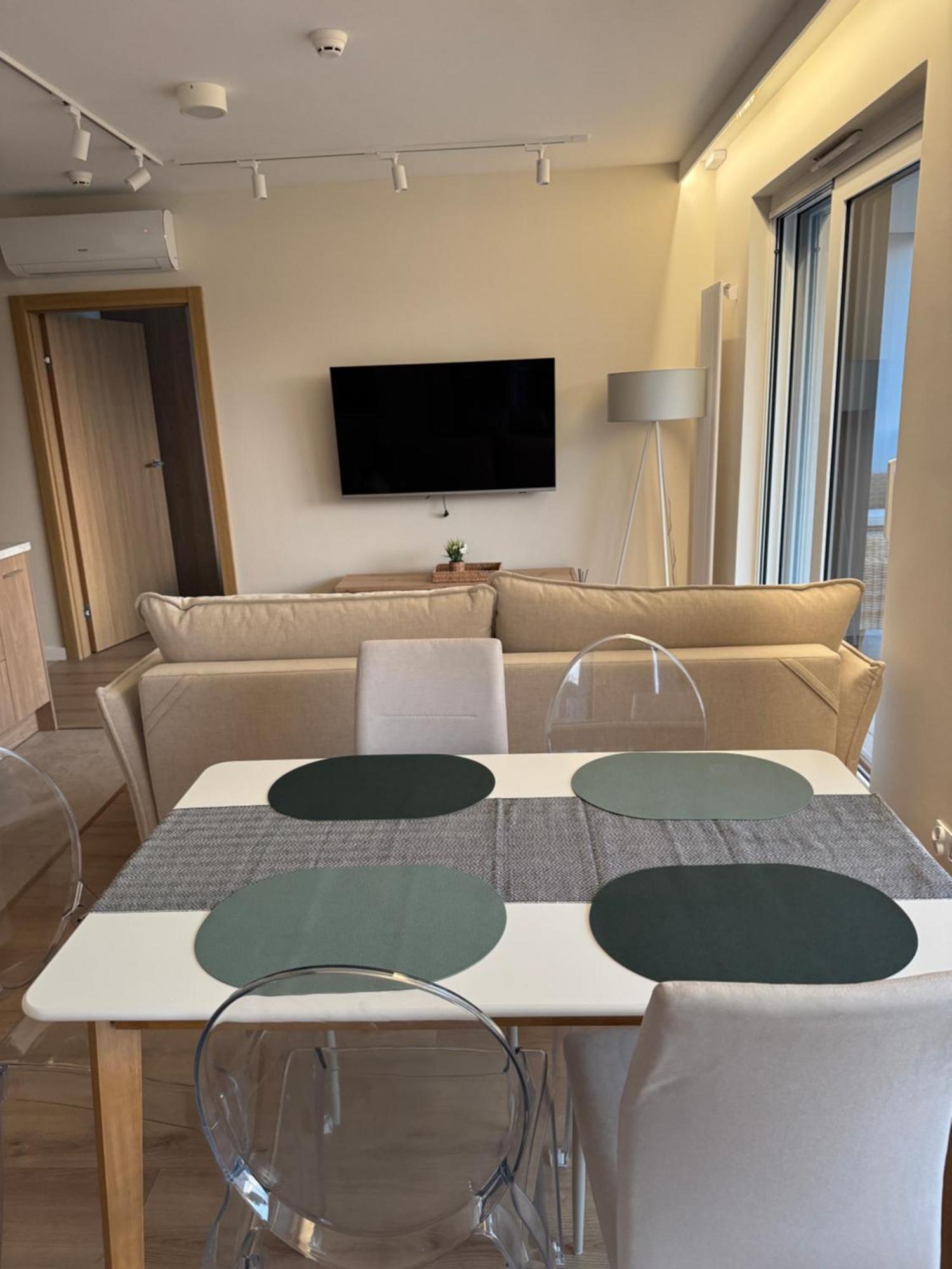 4summer Golden Dune - Parking, Przestronne Mieszkanie 50m2, Caly Do Dyspozycji, Duzy Taras Z Pieknym Zachodem Slonca Parkplatz, Geraeumige Mit 50 M2, Ganzes Zur Verfuegung, Grosse Terrasse Mit Wunderschoenem Sonnenunterga Апартаменти