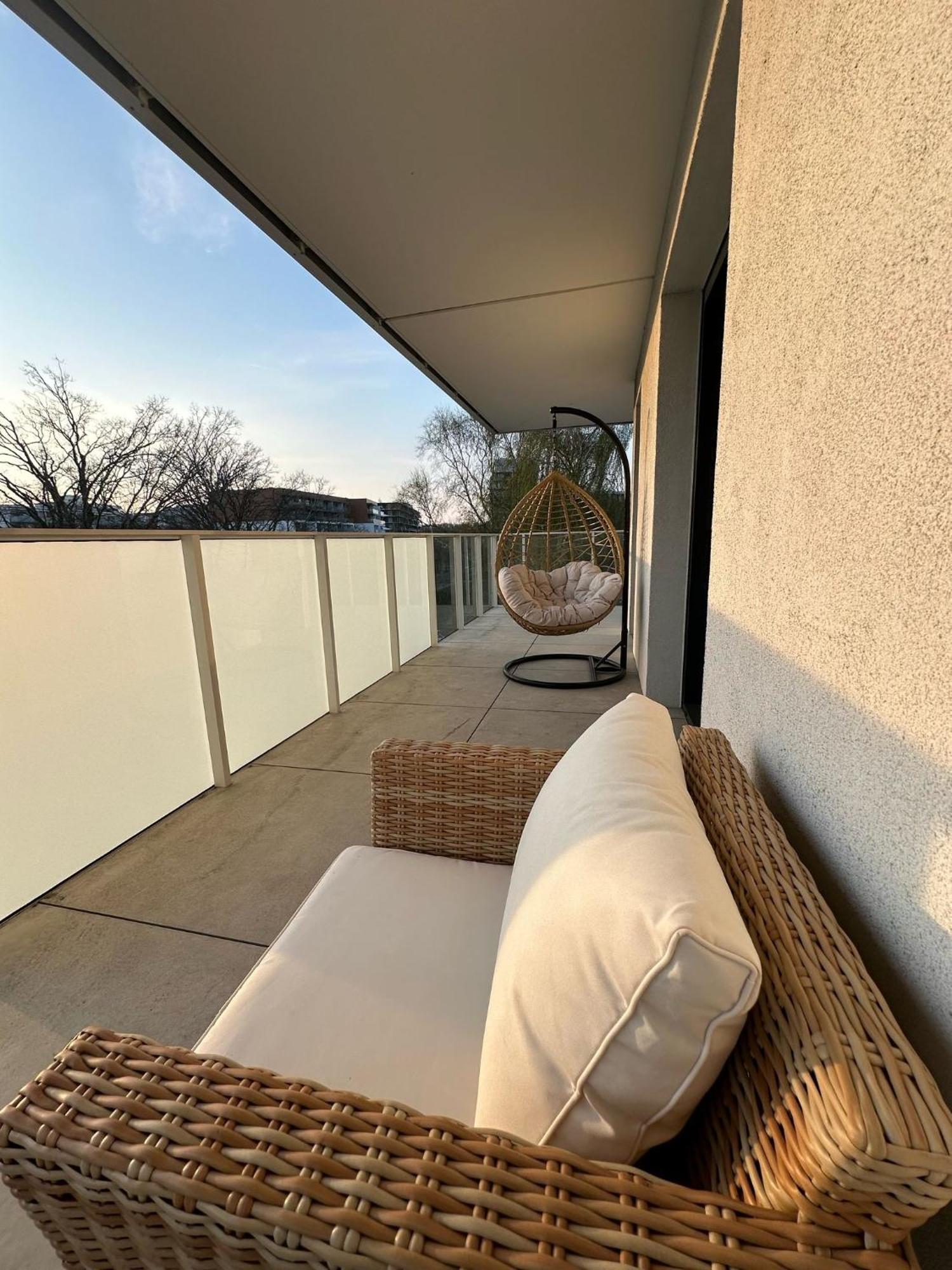4summer Golden Dune - Parking, Przestronne Mieszkanie 50m2, Caly Do Dyspozycji, Duzy Taras Z Pieknym Zachodem Slonca Parkplatz, Geraeumige Mit 50 M2, Ganzes Zur Verfuegung, Grosse Terrasse Mit Wunderschoenem Sonnenunterga Колобжег