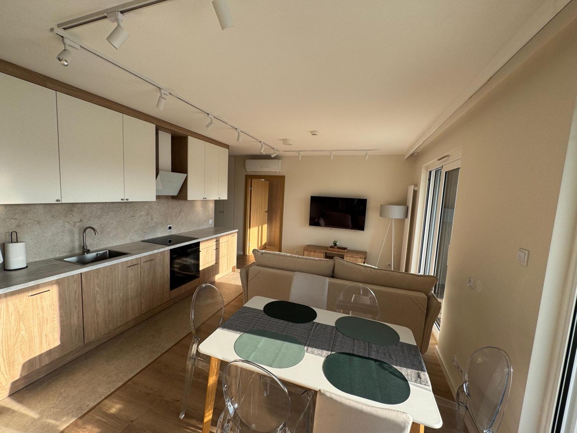 4summer Golden Dune - Parking, Przestronne Mieszkanie 50m2, Caly Do Dyspozycji, Duzy Taras Z Pieknym Zachodem Slonca Parkplatz, Geraeumige Mit 50 M2, Ganzes Zur Verfuegung, Grosse Terrasse Mit Wunderschoenem Sonnenunterga Апартаменти