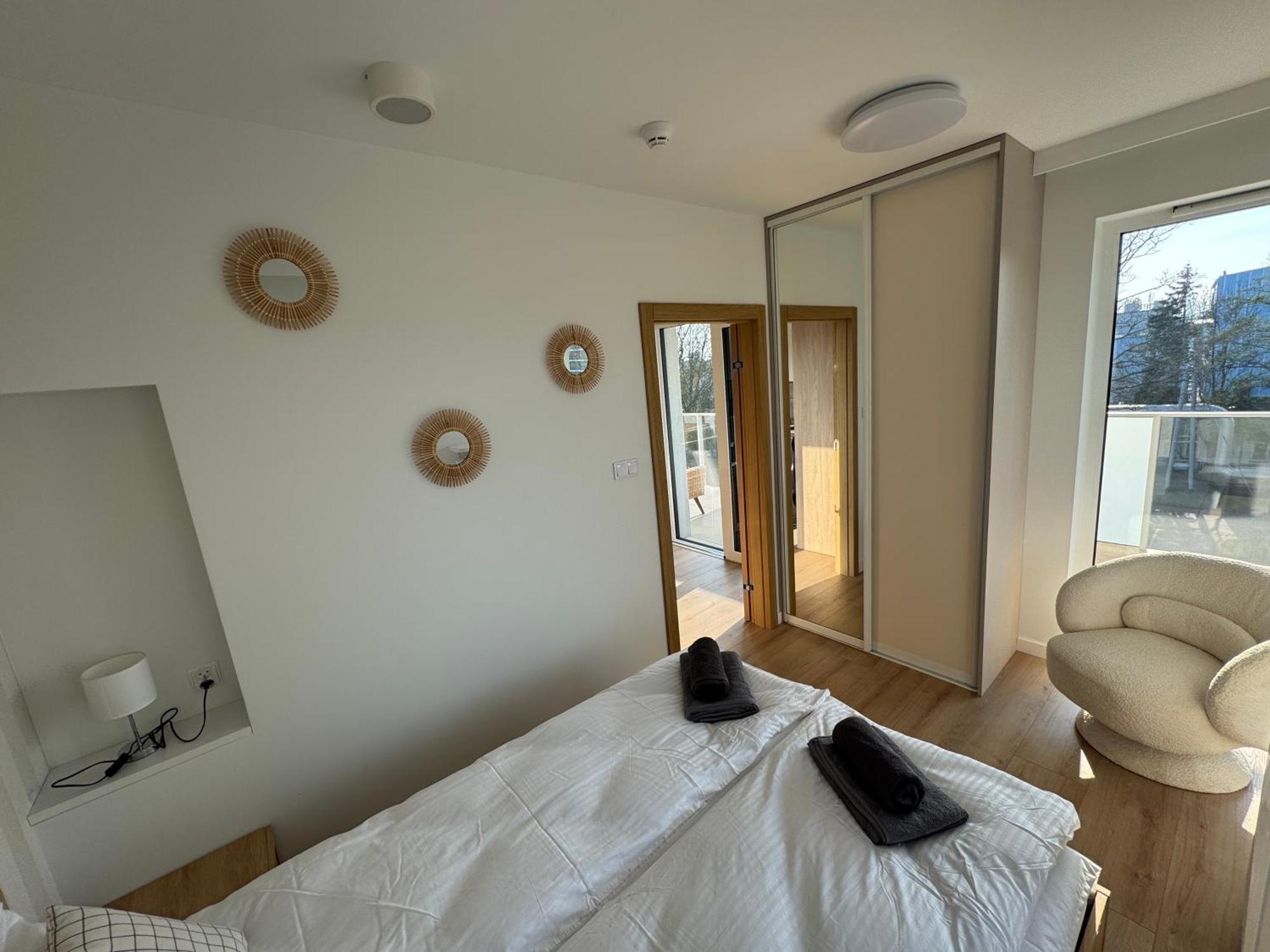 Апартаменти 4summer Golden Dune - Parking, Przestronne Mieszkanie 50m2, Caly Do Dyspozycji, Duzy Taras Z Pieknym Zachodem Slonca Parkplatz, Geraeumige Mit 50 M2, Ganzes Zur Verfuegung, Grosse Terrasse Mit Wunderschoenem Sonnenunterga *