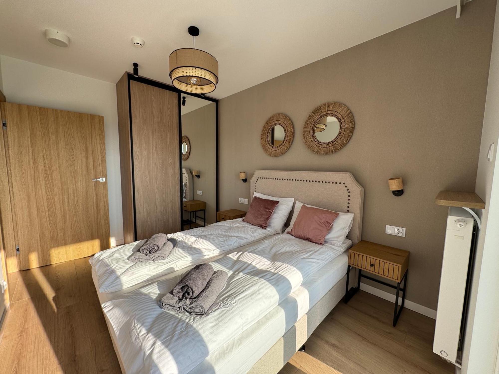 Апартаменти 4summer Golden Dune - Parking, Przestronne Mieszkanie 50m2, Caly Do Dyspozycji, Duzy Taras Z Pieknym Zachodem Slonca Parkplatz, Geraeumige Mit 50 M2, Ganzes Zur Verfuegung, Grosse Terrasse Mit Wunderschoenem Sonnenunterga *